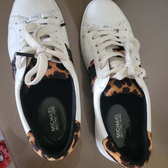 Michael Kors woman 7.5 sneakers - Picture 7 of 14